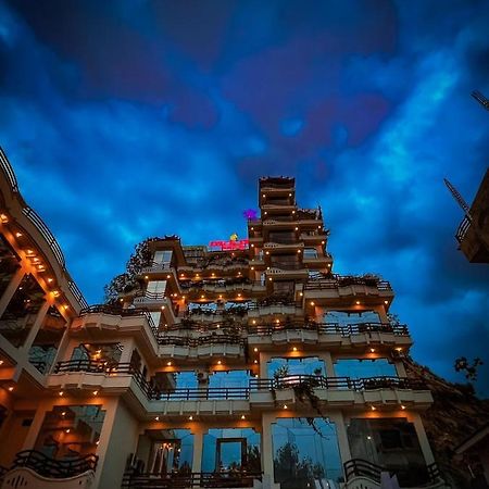 Burj Al Swat Hotel Saidu Sharif Екстер'єр фото