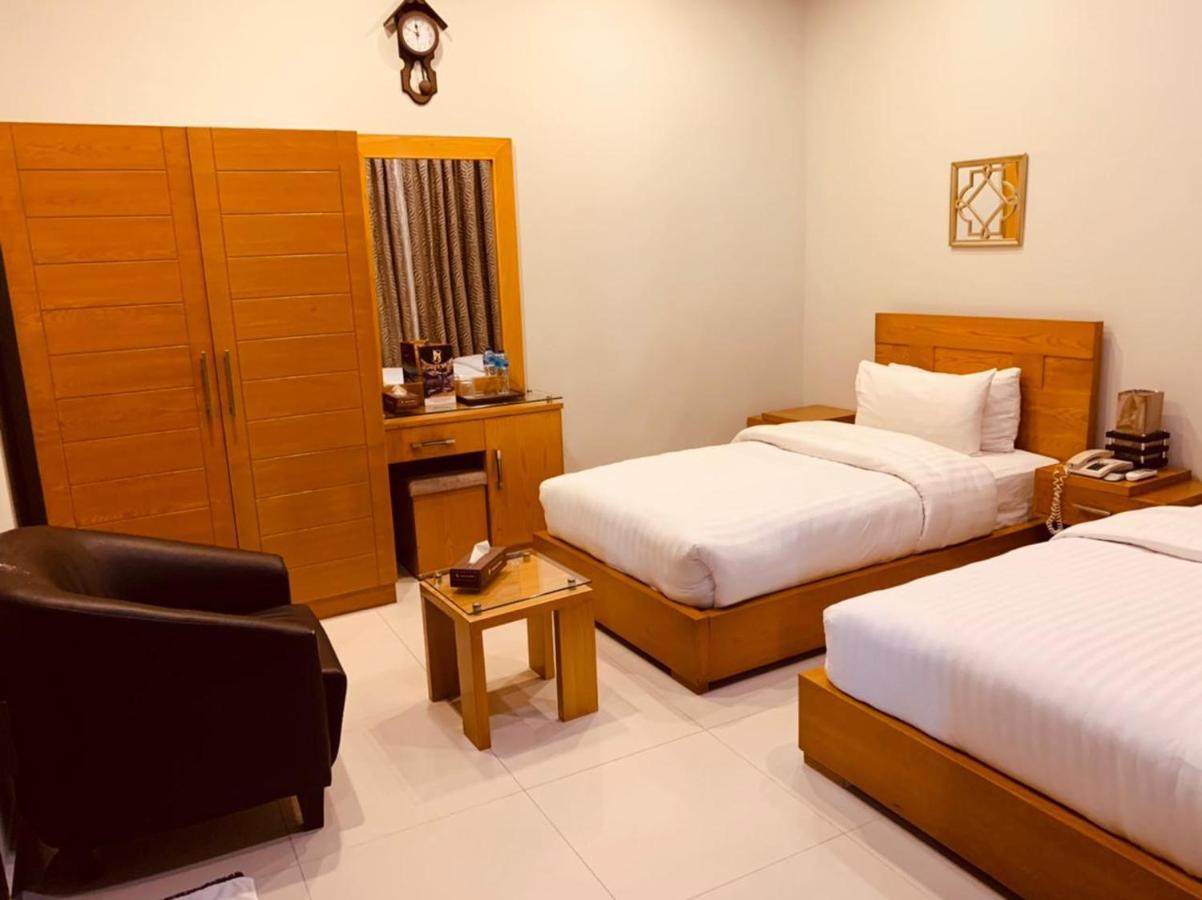 Burj Al Swat Hotel Saidu Sharif Екстер'єр фото