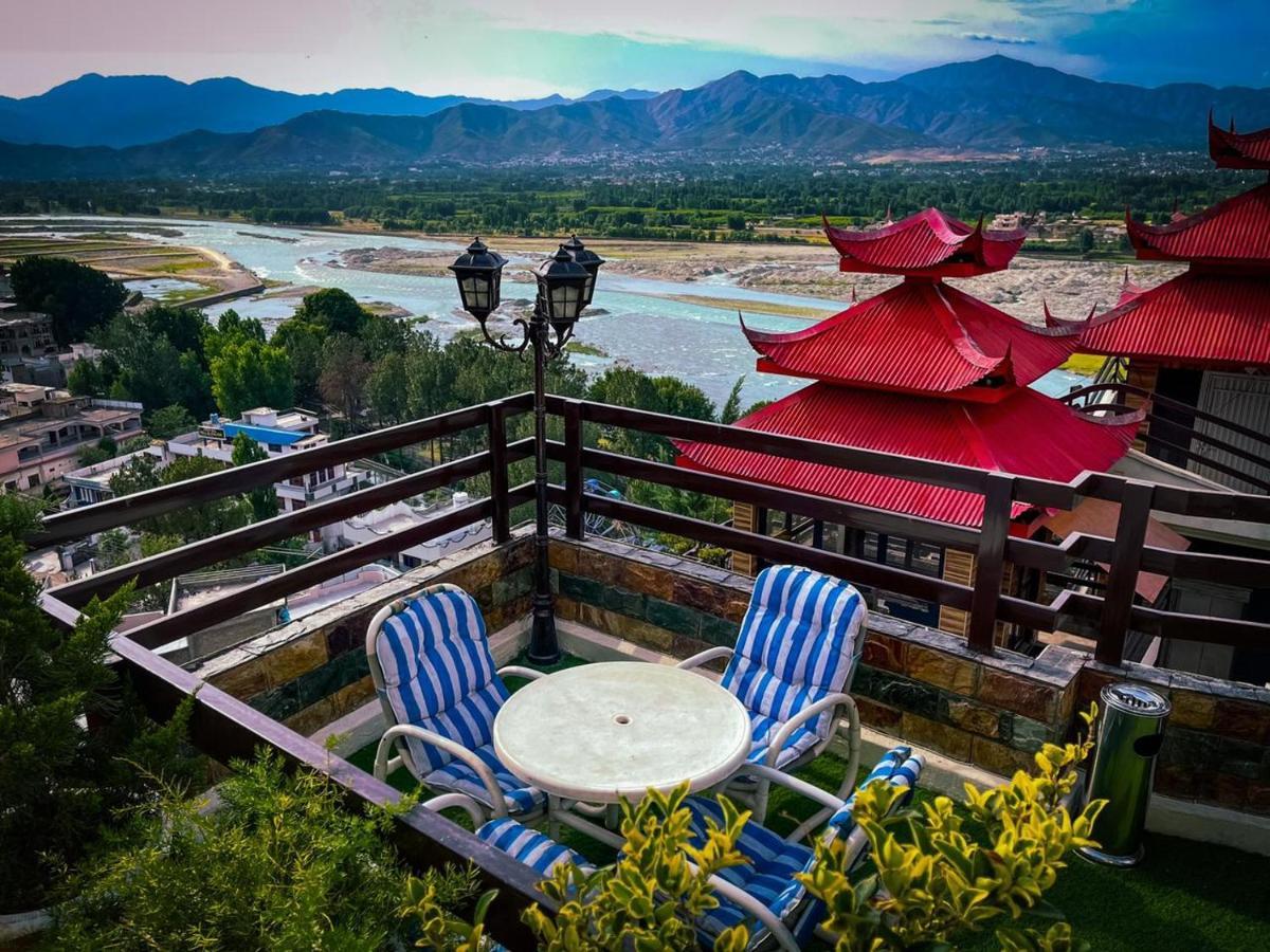 Burj Al Swat Hotel Saidu Sharif Екстер'єр фото